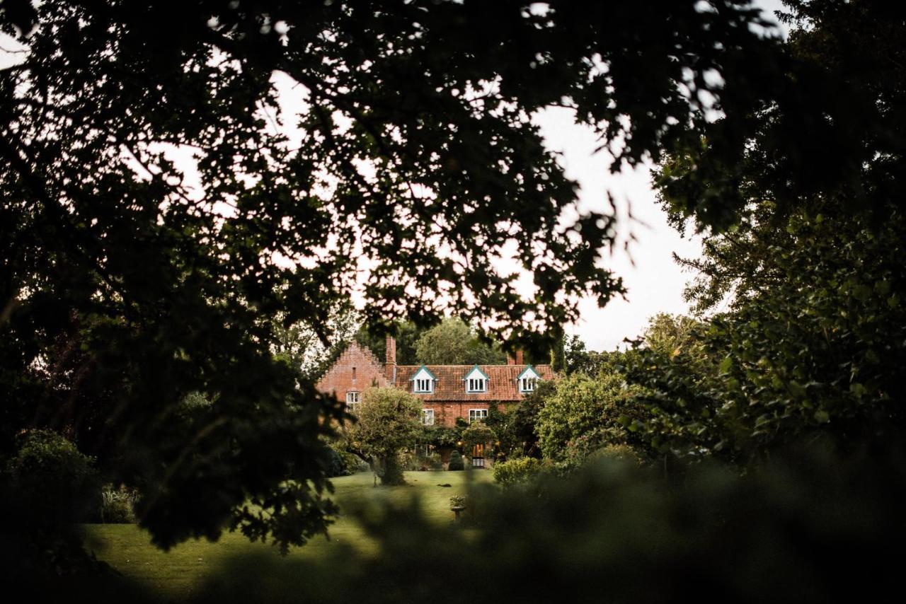 Carrick'S At Castle Farm Hotel Swanton Morley Exterior photo