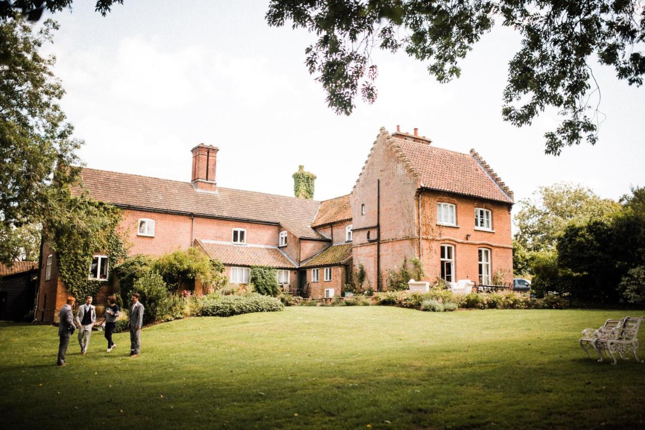 Carrick'S At Castle Farm Hotel Swanton Morley Exterior photo