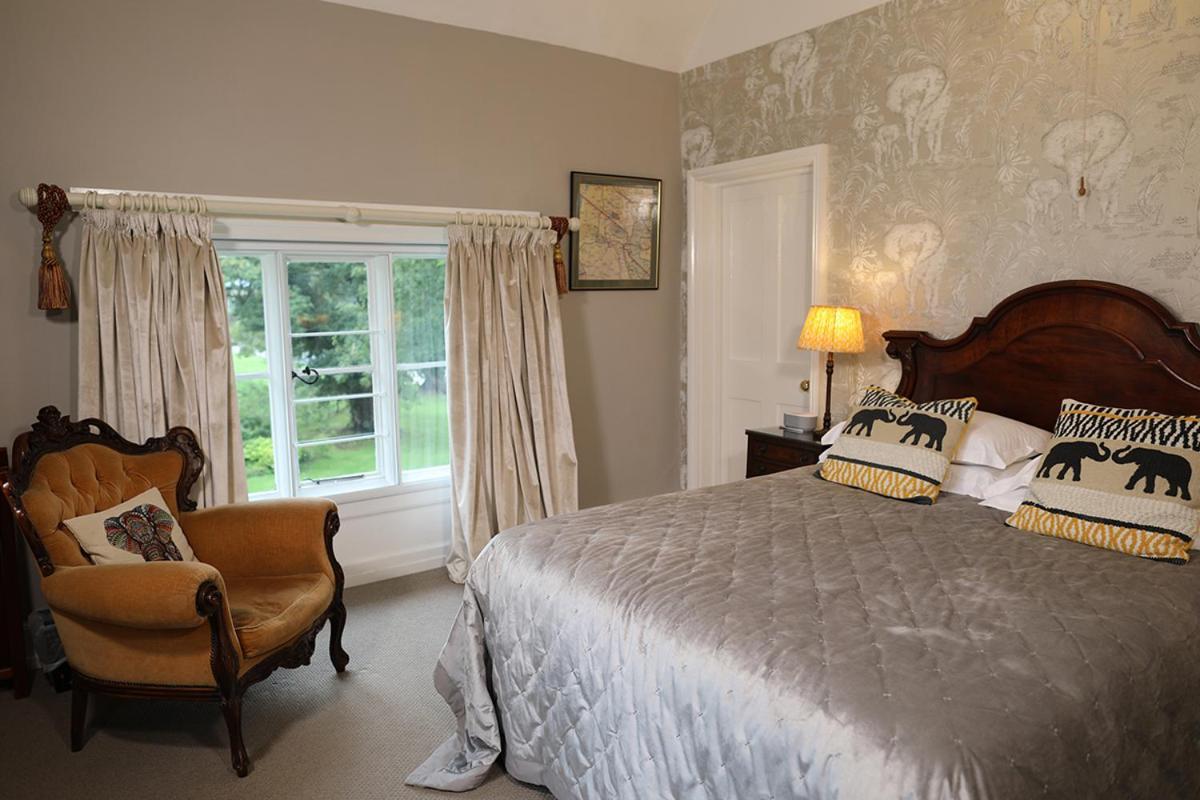 Carrick'S At Castle Farm Hotel Swanton Morley Exterior photo
